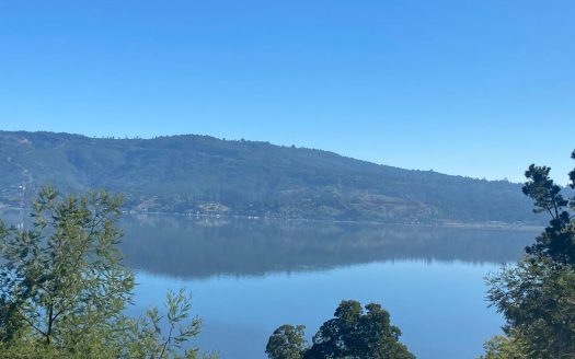 OPORTUNIDAD Lago Vichuquén 2 sitios con rol propio.