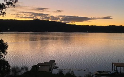 OPORTUNIDAD Lago Vichuquén 2 sitios con rol propio.